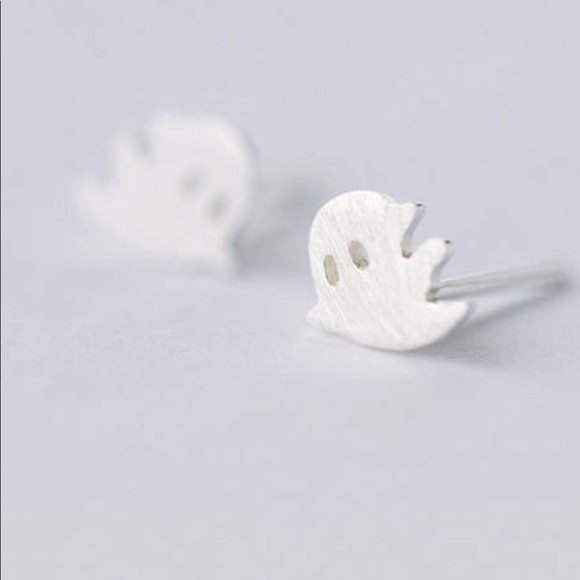 Jewelry - Sterling Silver Ghost Earrings